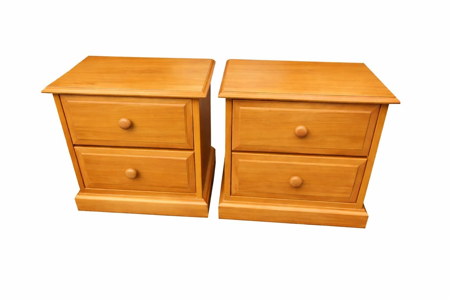 De Bruin Rimu Bedside Pair