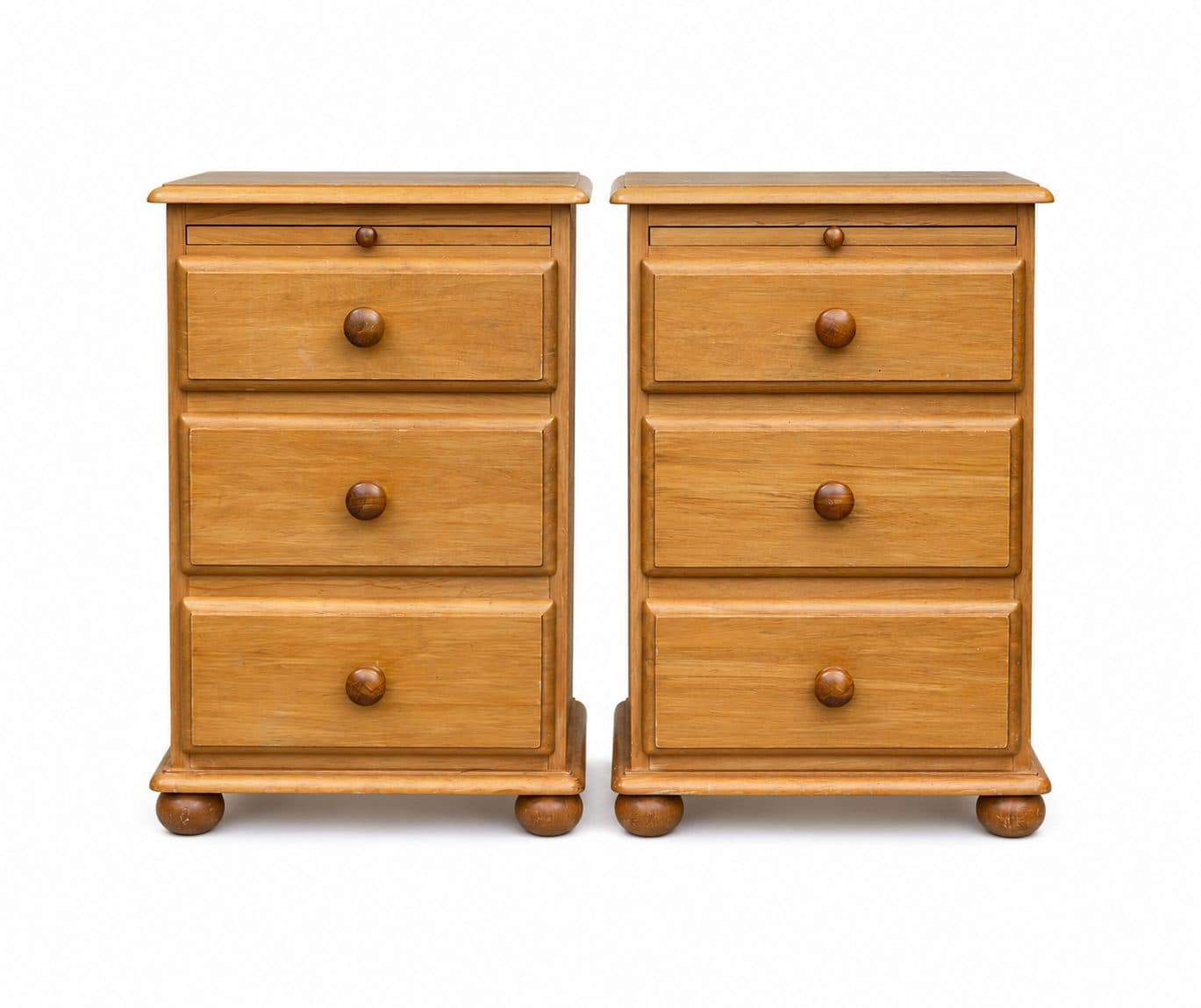 Deep-Drawer Rimu Bedside Pair