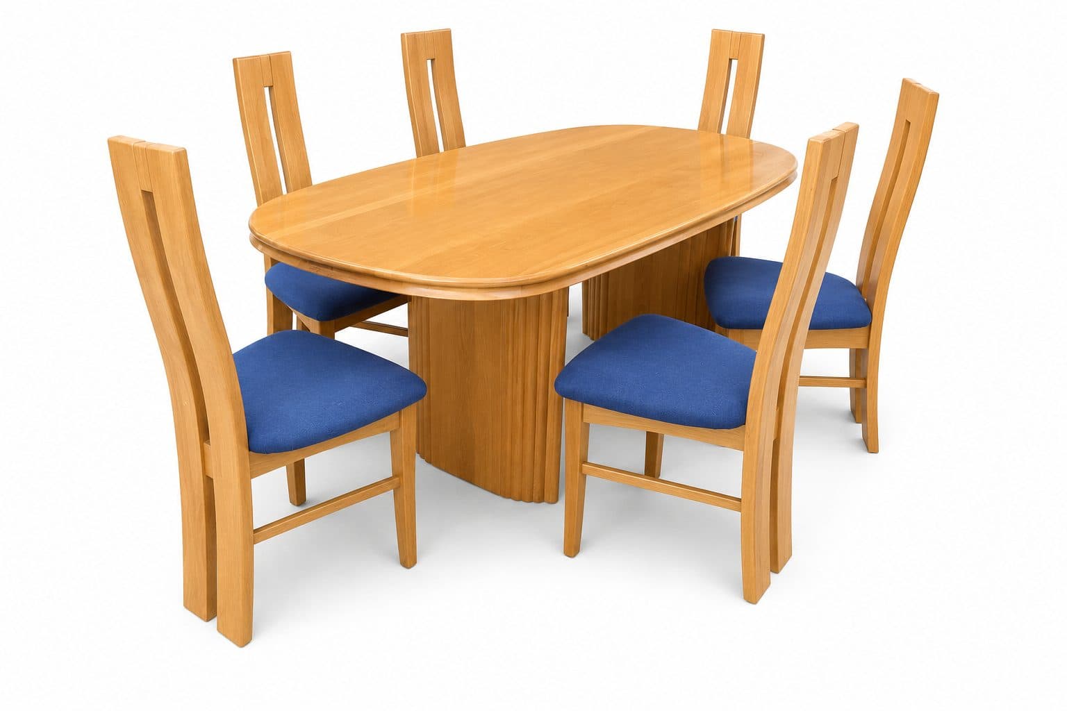 Fluted Pedestal Rimu Dining Suite
